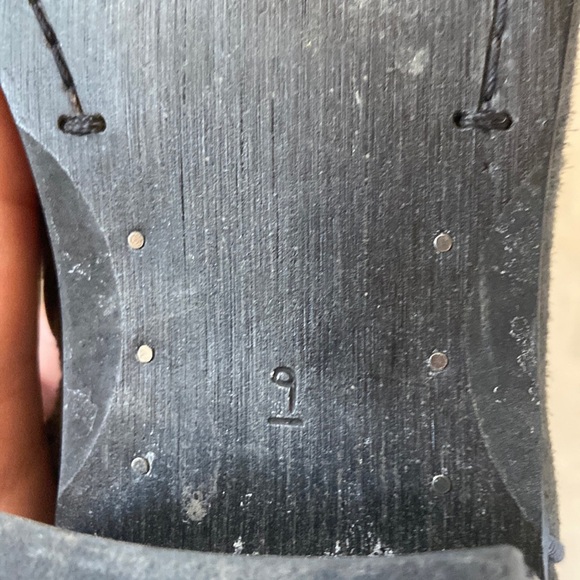 Sam Edelman Pretty Gray Sued ankle boots size 9, gently used, trendy - Picture 4 of 7